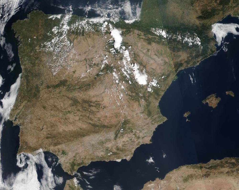 True-colour satellite image of the Iberian Peninsula and the Balearic Islands on 7 August 2020