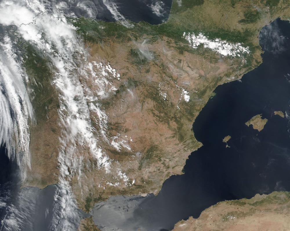 True-colour satellite image of the Iberian Peninsula and the Balearic Islands on 17 June 2022